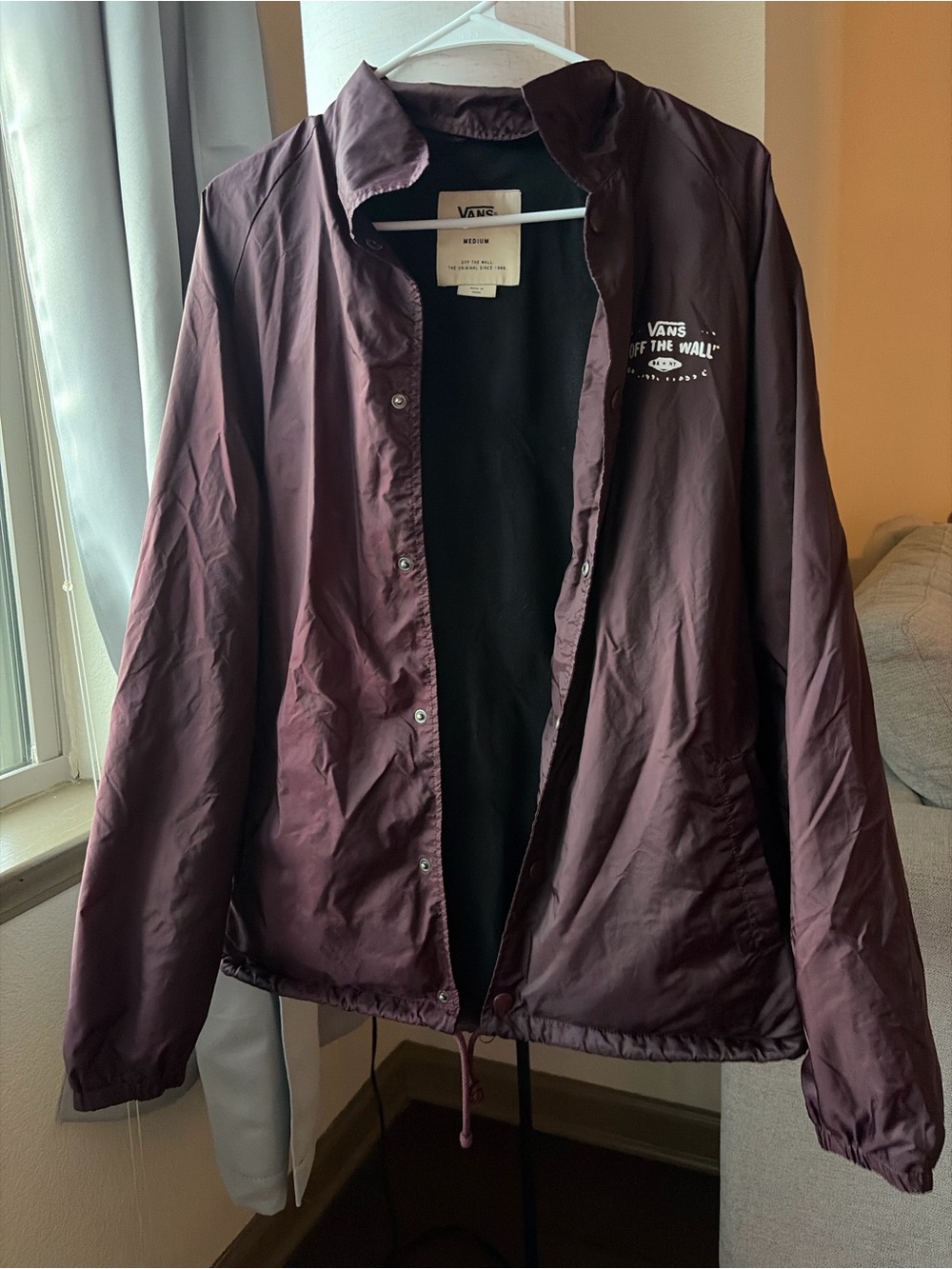 Vans men’s Burgundy 'Off The Wall' Jacket